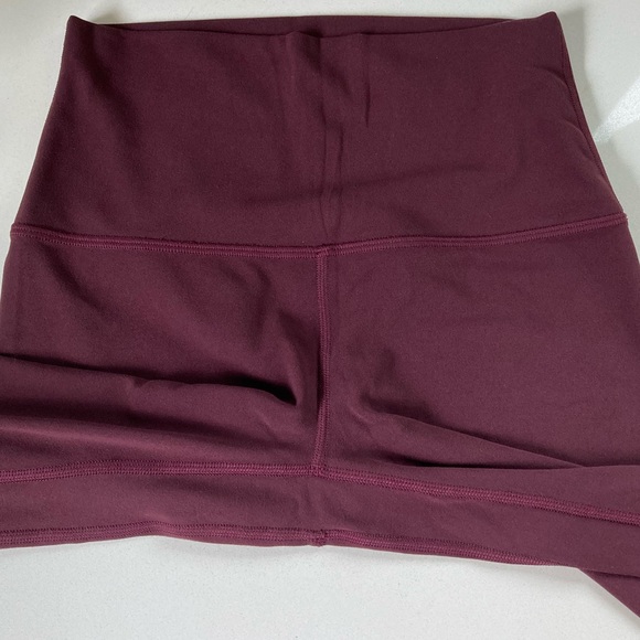 💢SOLD💢Align Pant, Cassis 28” - Picture 3 of 7